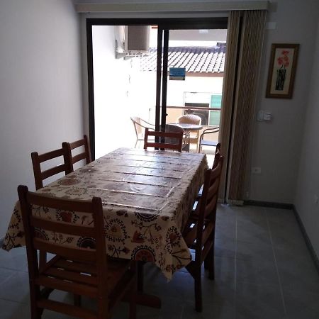 Apartamento A 100 M Da Praia Grande 乌巴图巴 外观 照片
