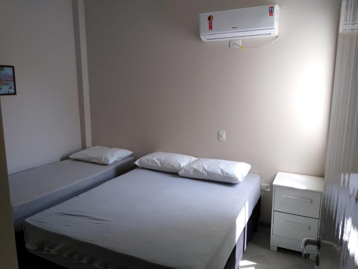 Apartamento A 100 M Da Praia Grande 乌巴图巴 外观 照片