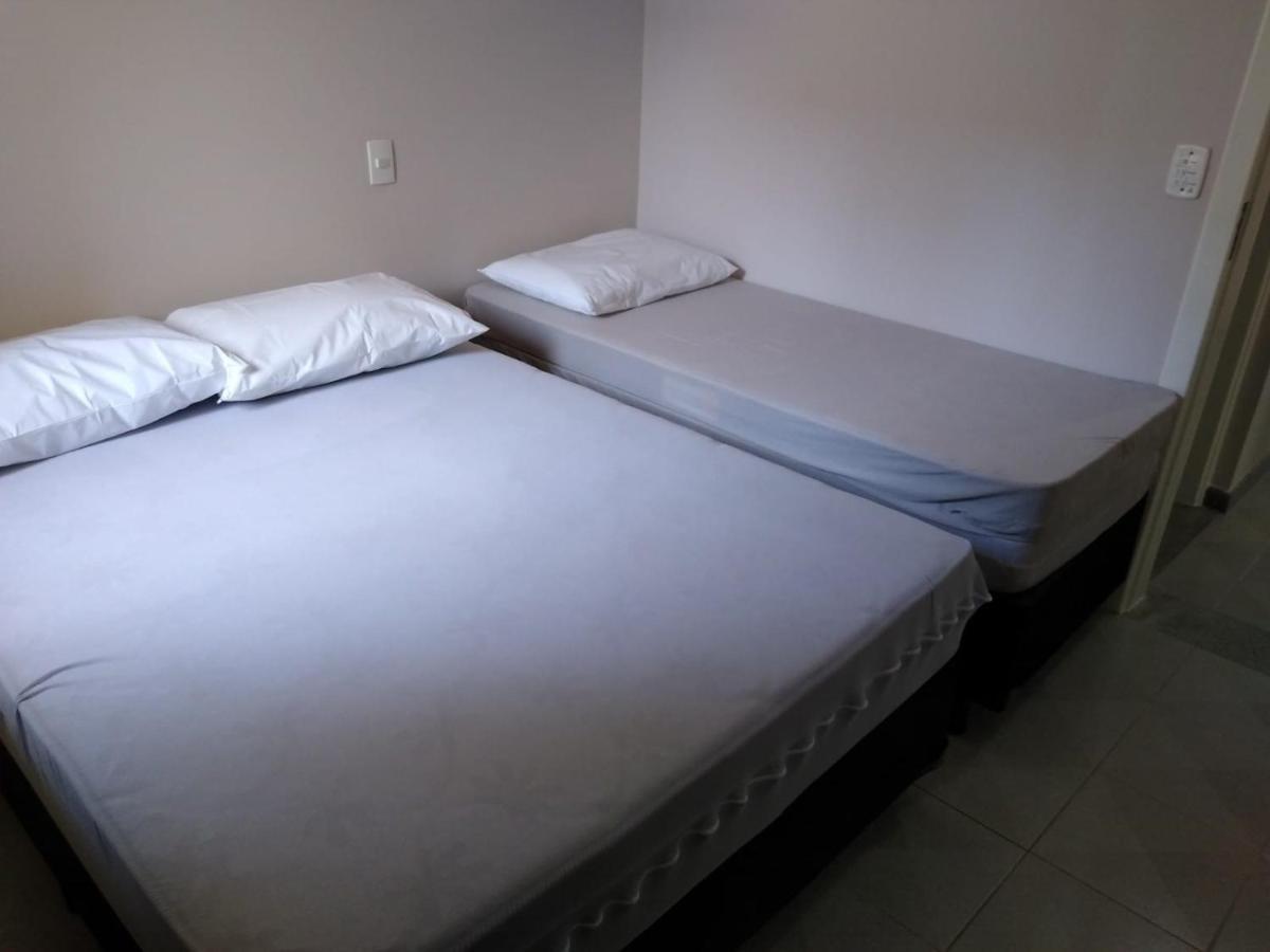 Apartamento A 100 M Da Praia Grande 乌巴图巴 外观 照片